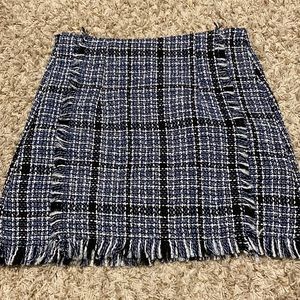 Tweed skirt